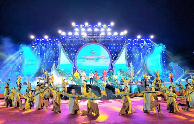Festival Tôm Cà Mau và Diễn đàn kết nối sản phẩm OCOP ĐBSCL 2023 chính thức khai mạc. Ảnh: ST